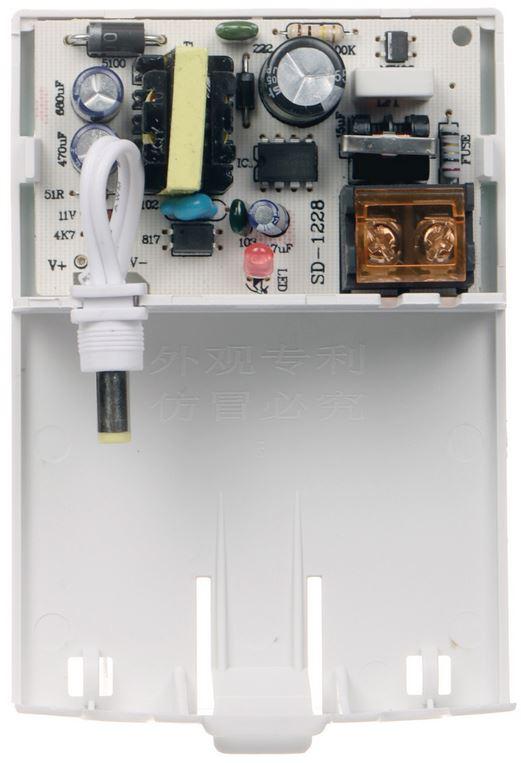 ZASILACZ PROTEC 12V/1.5A 1749 - obrazek 3